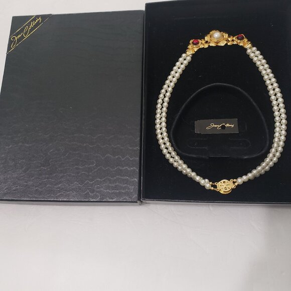 Joan Collins pearl necklace - Picture 2 of 2
